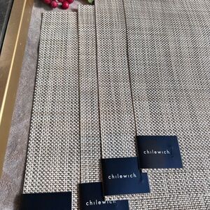 Chilewich Basketweave Placemats in Tan-Khaki set of 4 NEW!